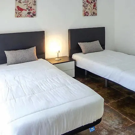 Villa Casais De Mestre Mendo Sleeps 6 Wifi